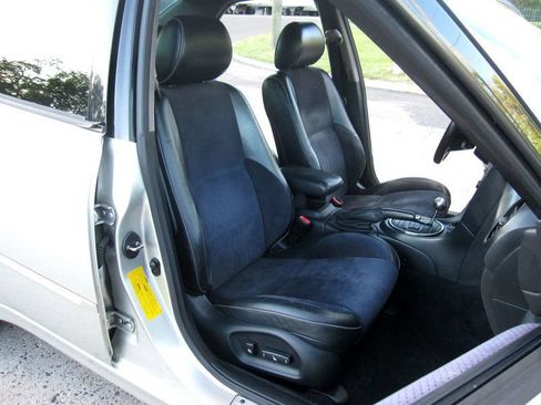 Used 2002 Lexus IS 300 RWD image 23