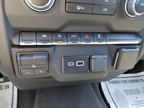 Used 2024 Chevrolet Silverado 1500 Custom w/ Dark Appearance Package AWD/4WD image 12
