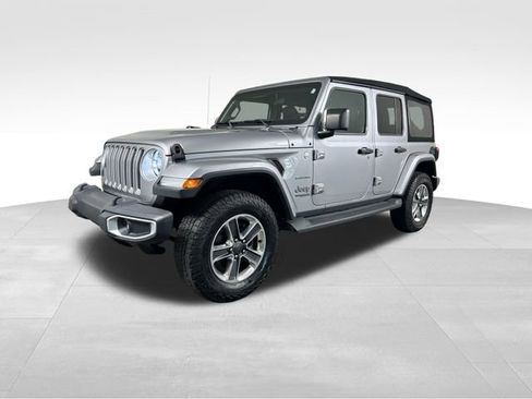 Used 2021 Jeep Wrangler Unlimited Sahara w/ LED Lighting Group image 2