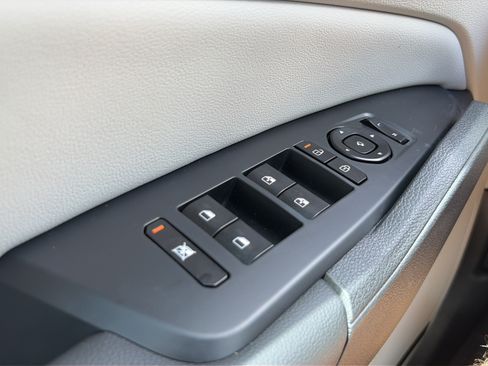 New 2026 Kia Sportage SX FWD image 24
