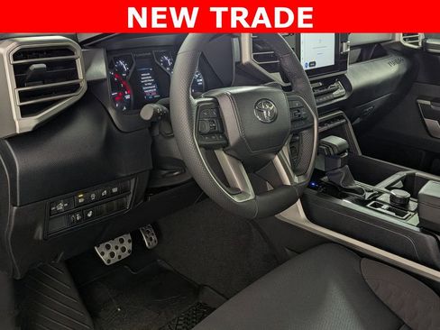 Used 2025 Toyota Tundra SR5 AWD/4WD image 11