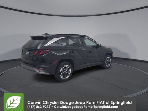 Used 2025 Hyundai Tucson SEL AWD/4WD image 15