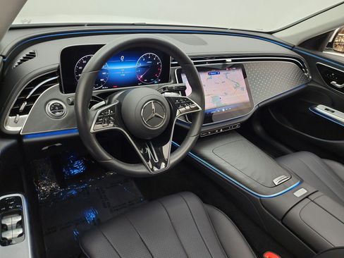 Certified 2024 Mercedes-Benz E 350 4MATIC Sedan image 15