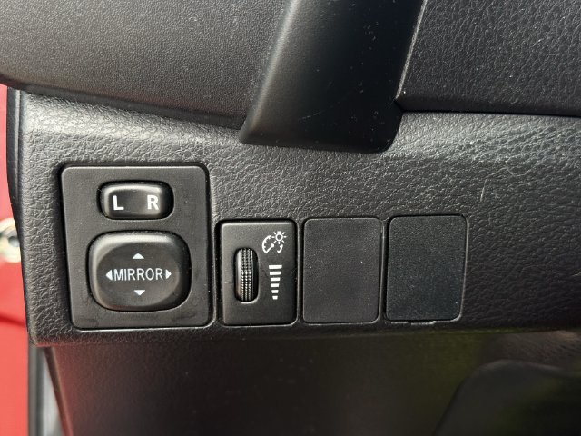 Used 2019 Toyota Corolla SE FWD image 21