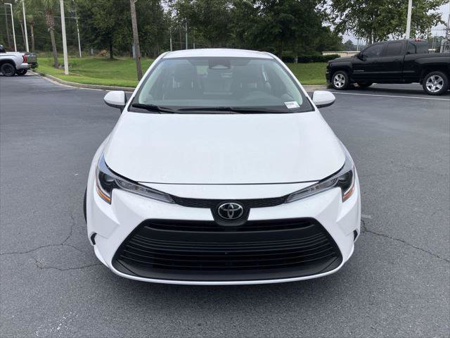 Certified 2025 Toyota Corolla LE w/ Convenience Package FWD image 8