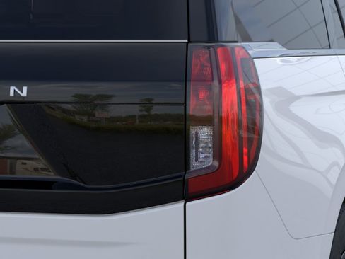 New 2026 Ford Expedition Active AWD/4WD image 21