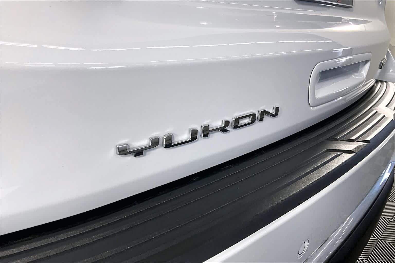 Certified 2026 GMC Yukon XL Denali w/ Sun & Power Step Package AWD/4WD image 30