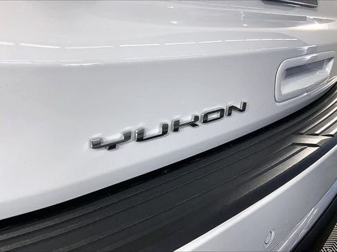 Used 2026 GMC Yukon XL Denali w/ Sun & Power Step Package AWD/4WD image 30