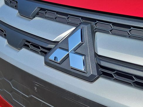 Used 2025 Mitsubishi Outlander Sport AWD image 33