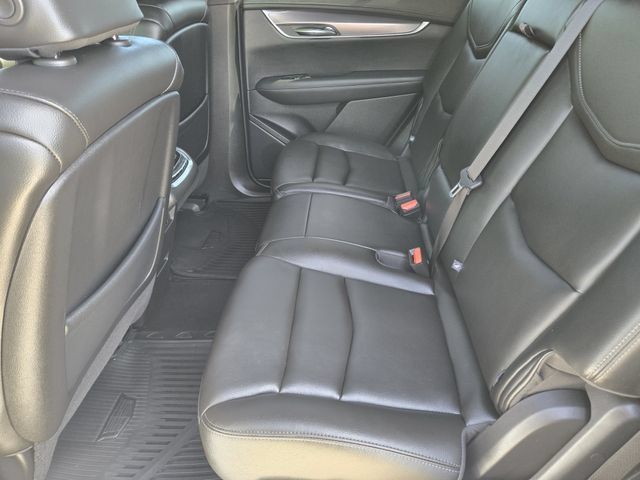 Used 2024 Cadillac XT6 Luxury w/ LPO, Floor Liner Package AWD/4WD image 29