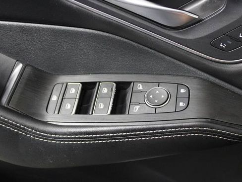 Certified 2024 Nissan Rogue Platinum FWD image 25
