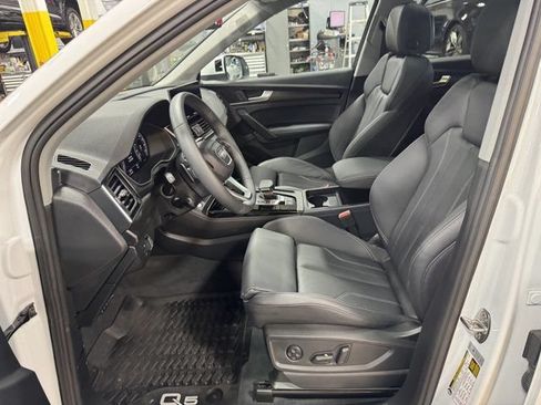 Certified 2025 Audi Q5 e Premium Plus w/ Premium Plus Package AWD/4WD image 27