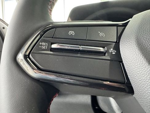 New 2025 Chevrolet Blazer EV RS image 42