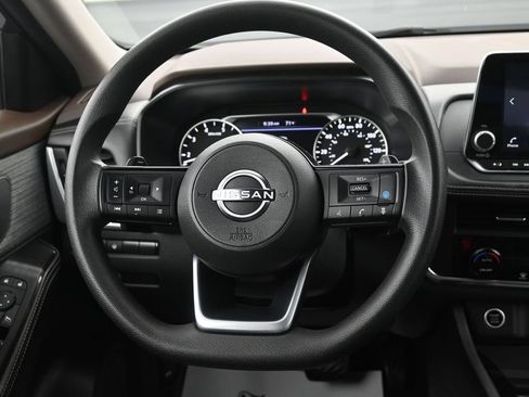 Certified 2023 Nissan Rogue SV AWD/4WD image 30