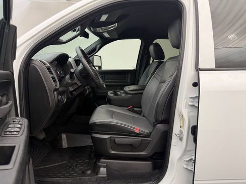 Used 2024 RAM 5500 Tradesman w/ Max Tow Package AWD/4WD image 5