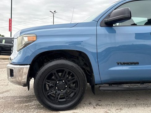 Used 2019 Toyota Tundra SR5 w/ SR5 Upgrade Package RWD image 4