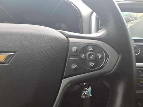 Used 2022 Chevrolet Colorado LT w/ LT Convenience Package image 29