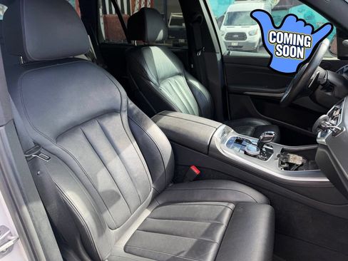 Used 2021 BMW X5 M50i w/ Executive Package AWD/4WD image 8