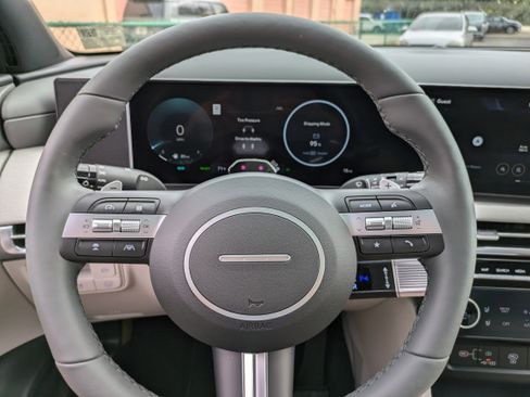 New 2026 Hyundai Tucson Limited image 24