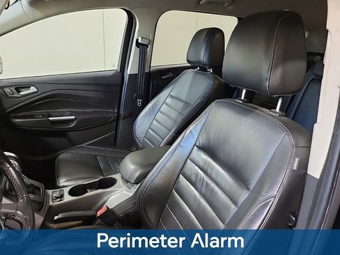 Used 2015 Ford Escape SE w/ Equipment Group 201A image 8
