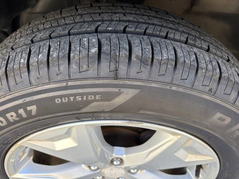 Used 2015 Subaru Forester 2.5i Limited image 17