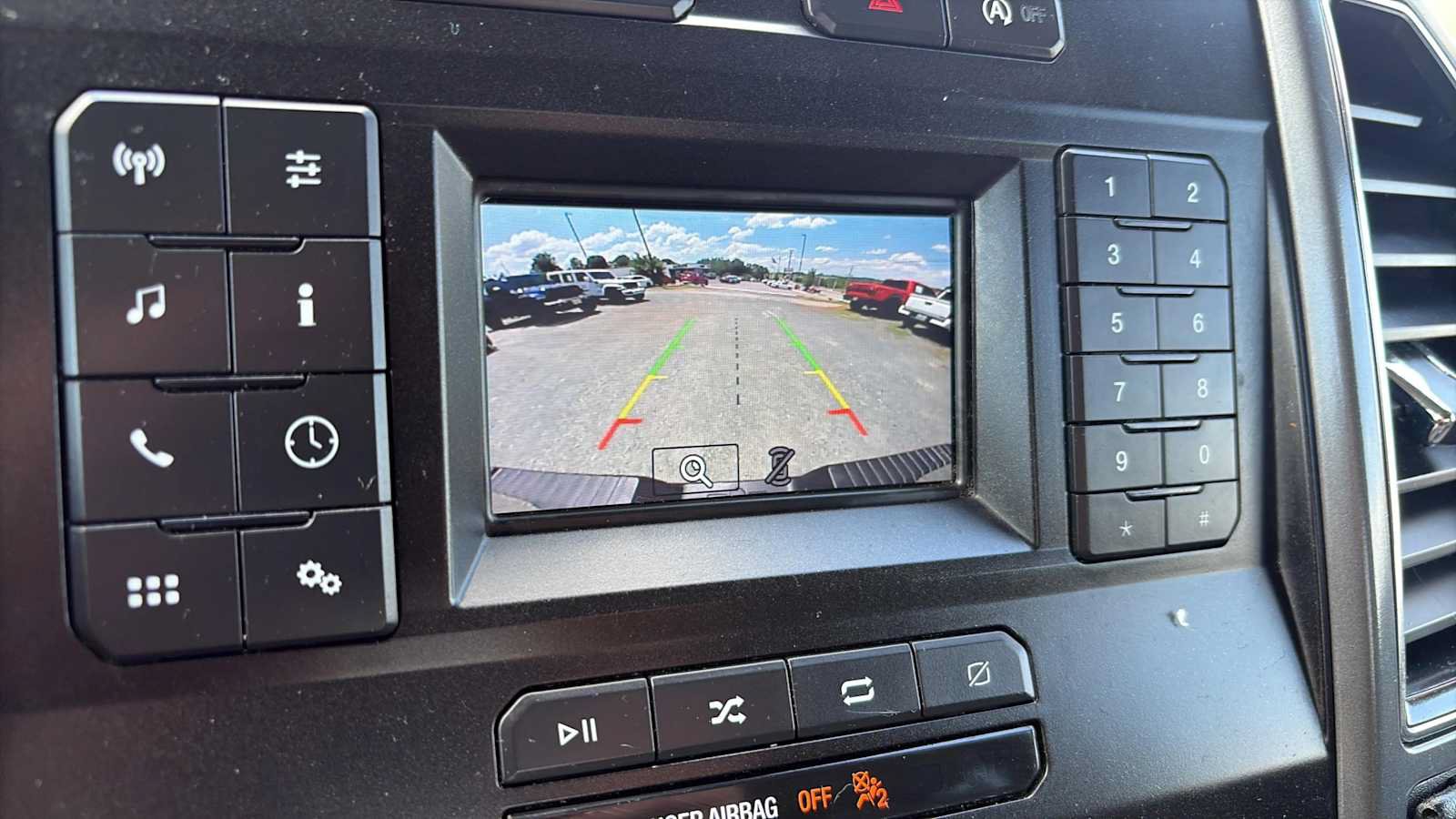 Used 2018 Ford F150 XLT AWD/4WD image 12