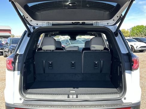 New 2026 GMC Acadia Elevation w/ Elevation Premium Package AWD/4WD image 27