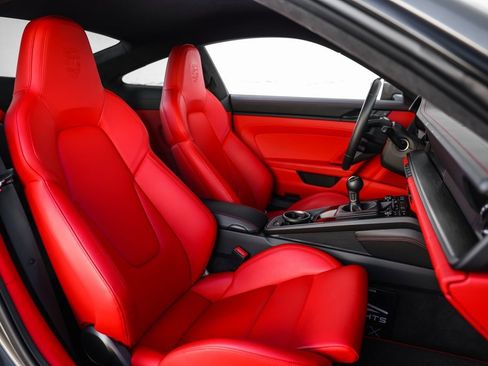 Used 2022 Porsche 911 GT3 image 51