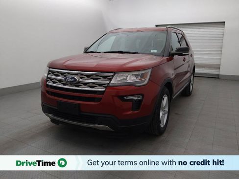 Used 2018 Ford Explorer XLT w/ Equipment Group 202A FWD image 1