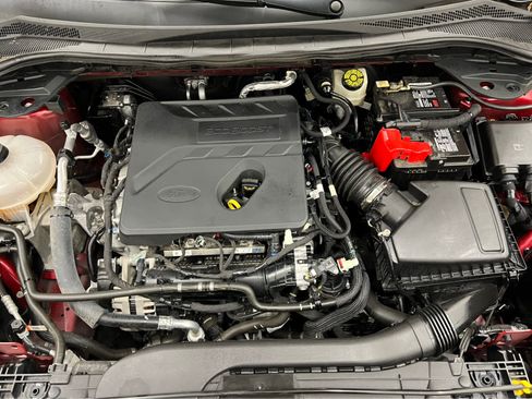 Used 2020 Ford Escape SE image 15