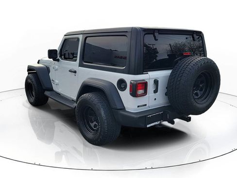 Used 2019 Jeep Wrangler Sport image 3
