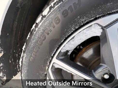 Used 2023 Kia Forte LXS w/ LXS Technology Package image 12