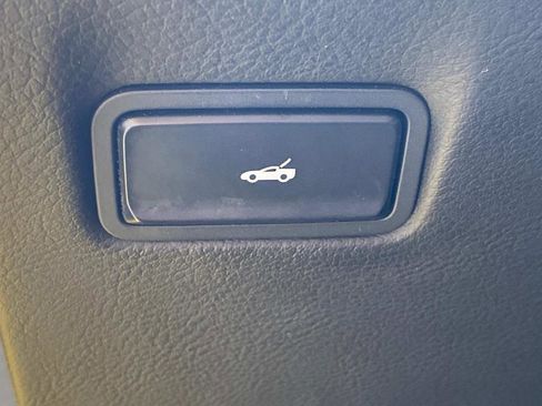 Used 2016 Chevrolet Corvette Stingray 2LT image 20