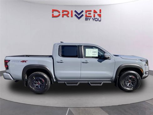 New 2026 Nissan Frontier PRO-4X w/ Pro-4x Convenience Package AWD/4WD image 3