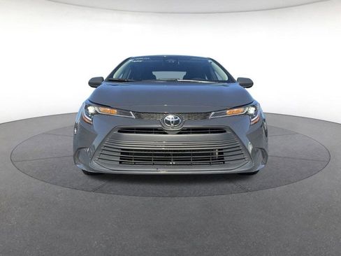 Used 2025 Toyota Corolla LE image 8