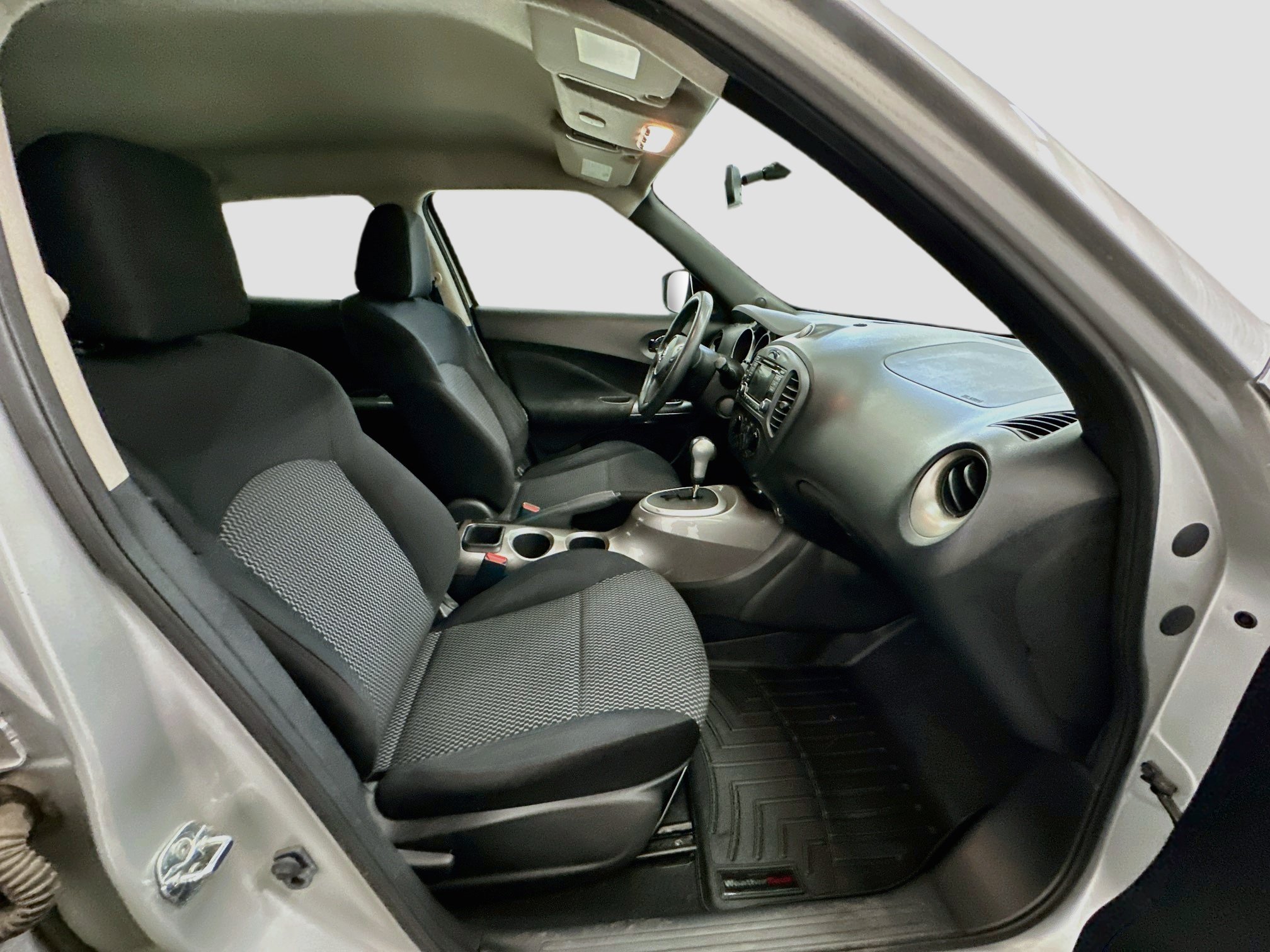 Used 2015 Nissan Juke S AWD/4WD image 31