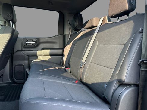 Used 2026 Chevrolet Silverado 1500 Custom Trail Boss w/ LPO, Dark Essentials Package AWD/4WD image 34