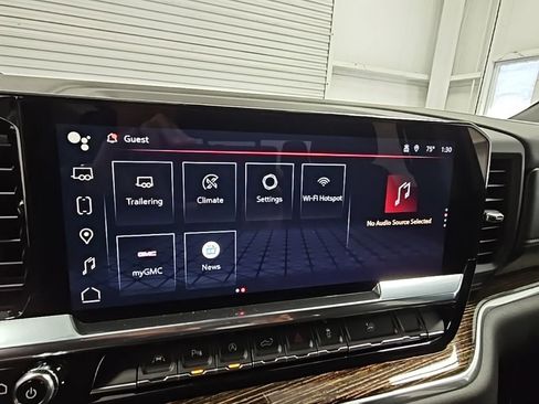 New 2026 GMC Sierra 1500 SLE w/ Preferred Package image 14