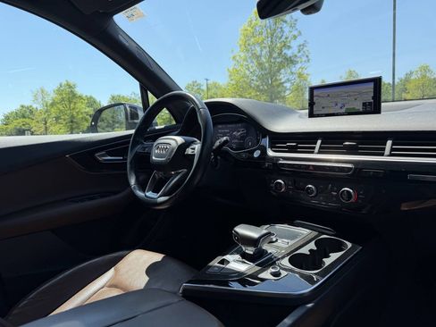 Used 2017 Audi Q7 2.0T Premium Plus w/ Premium Plus Package AWD/4WD image 19