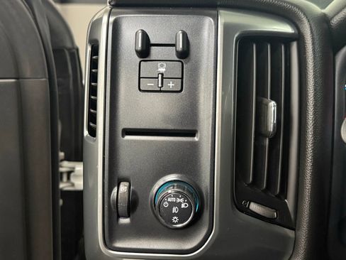 Used 2017 Chevrolet Silverado 1500 LT w/ All Star Edition image 27