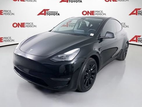 Used 2023 Tesla Model Y Long Range AWD/4WD image 3
