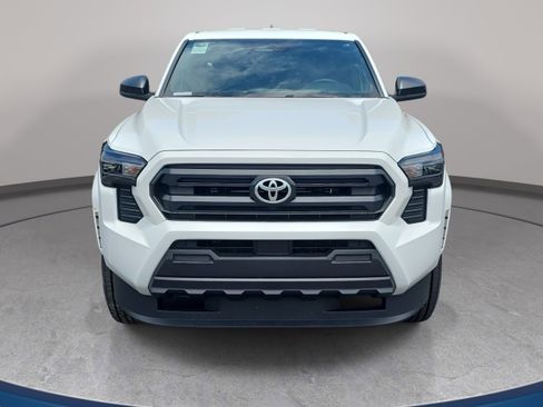 Used 2025 Toyota Tacoma SR RWD image 2
