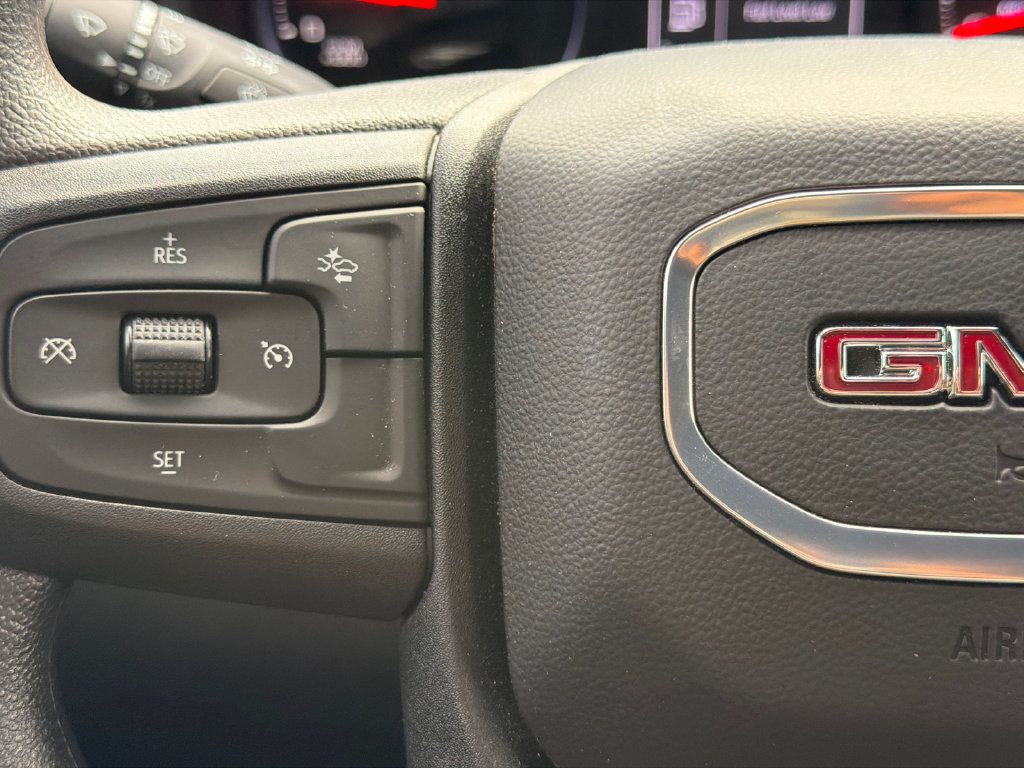 Used 2025 GMC Sierra 2500 Pro AWD/4WD image 29