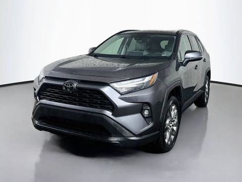 Used 2024 Toyota RAV4 XLE Premium FWD image 5