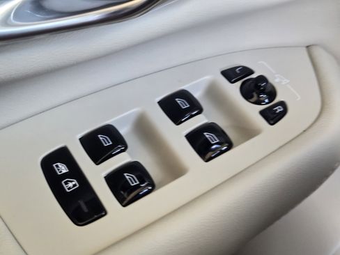 New 2026 Volvo XC90 B6 Ultra w/ Protection Package Premier image 28