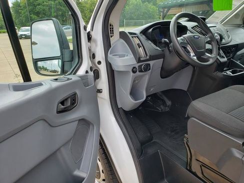 Used 2018 Ford Transit 150 130 Low Roof RWD image 10
