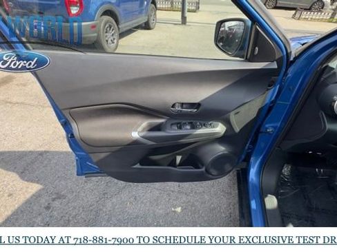 Used 2024 Nissan Kicks SV image 6