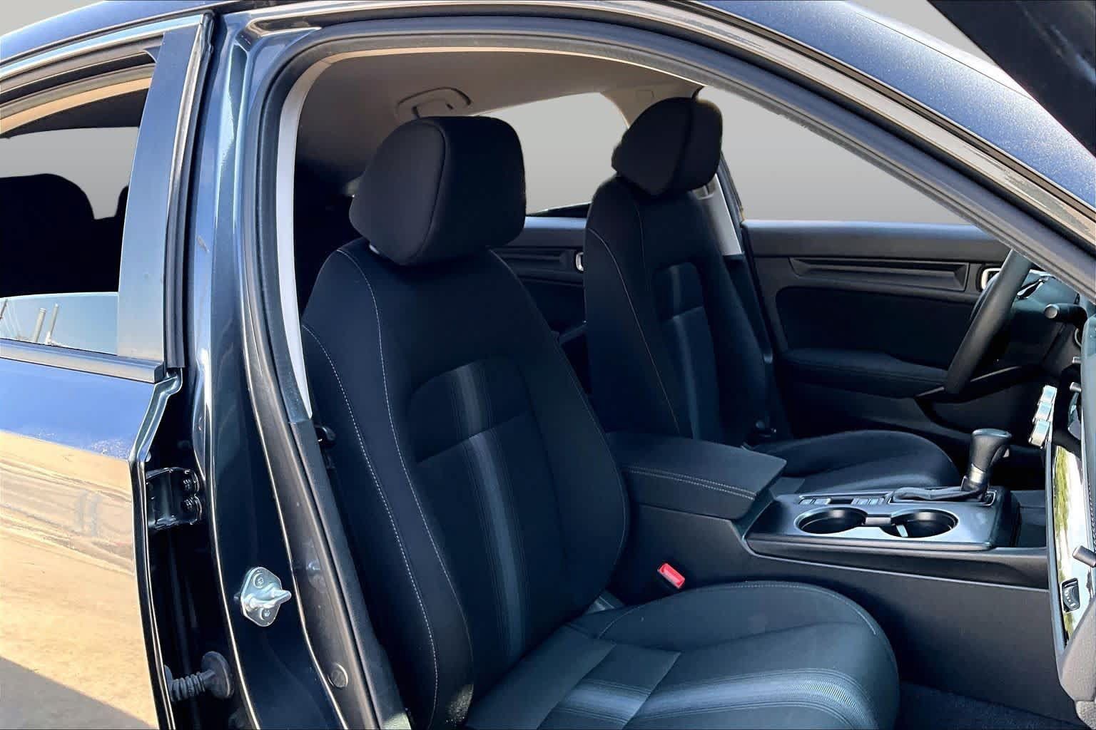 Used 2024 Honda Civic LX image 9