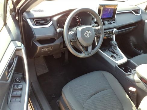 Certified 2025 Toyota RAV4 LE image 15