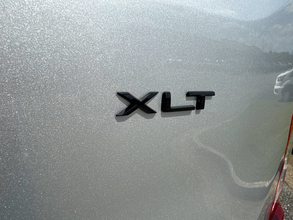 Used 2026 Ford Transit 350 XLT RWD image 18